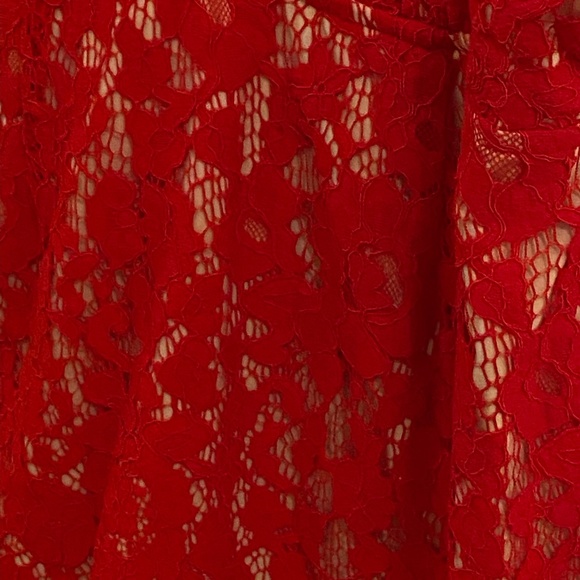 Vivian Deep V Dress - Picture 5 of 9